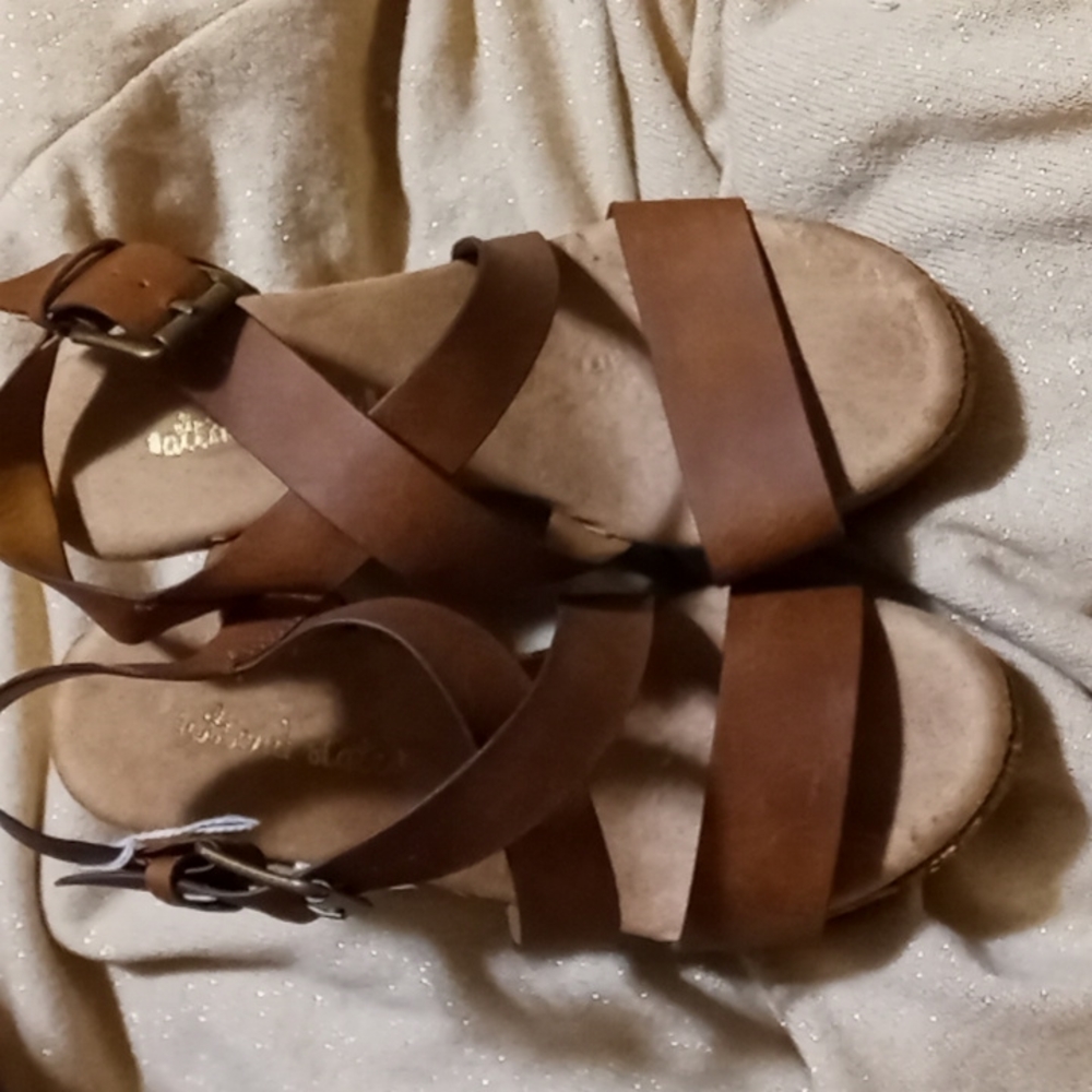Alter'd State Wedge sandals heels